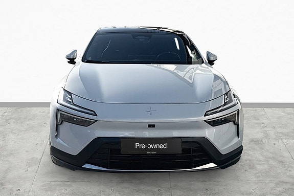 Polestar 4 3 of 14