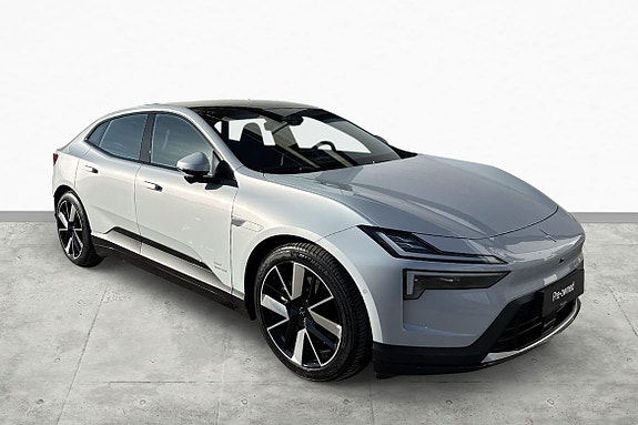 Polestar 4 9 of 14