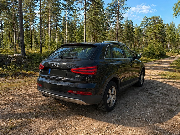 Audi Q3 2 of 2