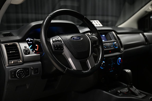 Ford Ranger 16 of 28