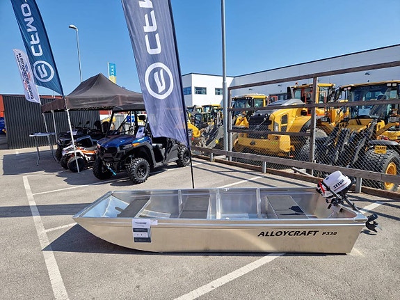 Alloycraft P330 takbåt ink Blackwolf elmotor