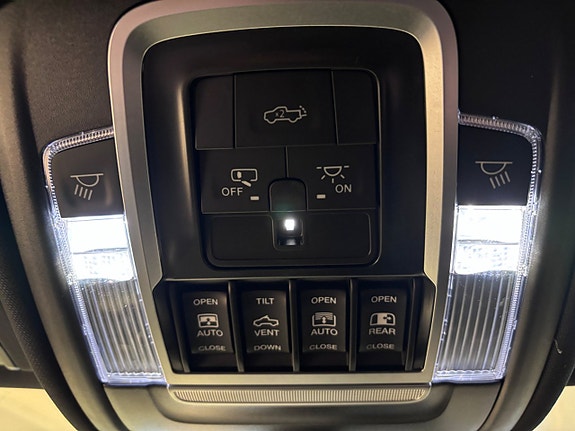 Dodge RAM 1500 17 of 19