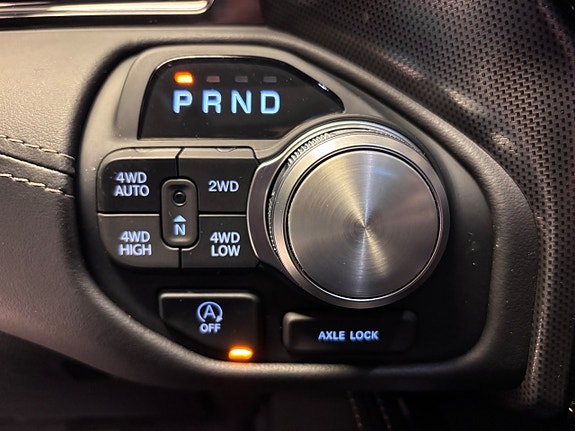 Dodge RAM 1500 13 of 19