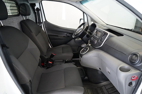 Nissan e-NV200 7 of 10