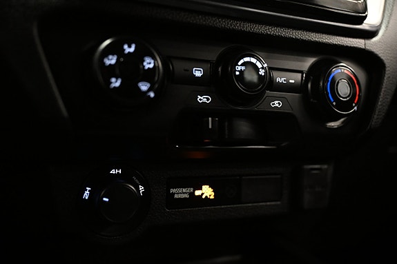 Isuzu D-max 23 of 27