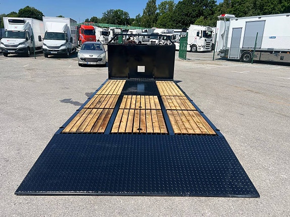 Nya Maskinflak med fast ramp bak 3 of 12