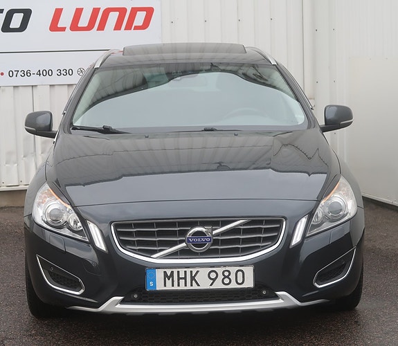 Volvo V60 3 of 27