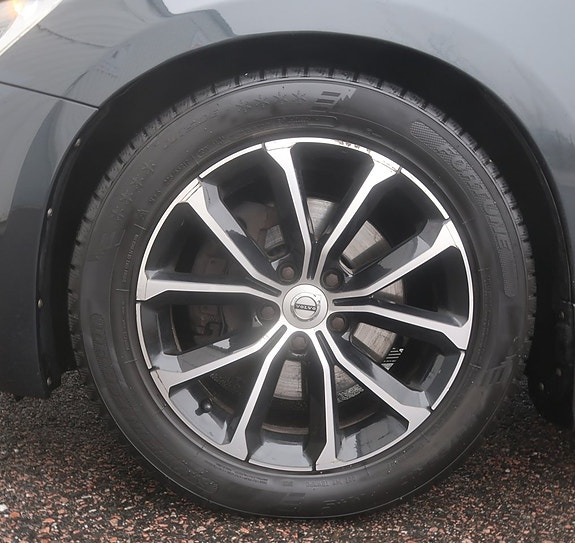 Volvo V60 26 of 27