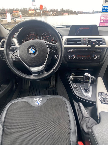 BMW 316d 10 of 15