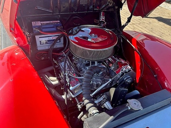 Ford De Luxe Phaeton 180A 8 of 8