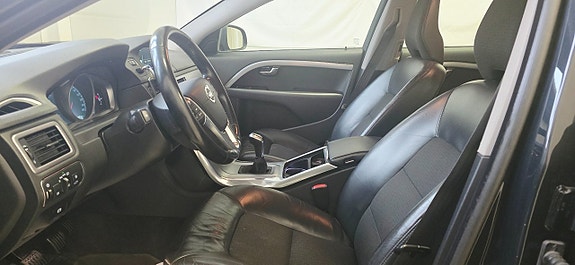 Volvo V70 14 of 22