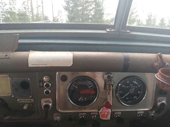 Volvo 2 of 5