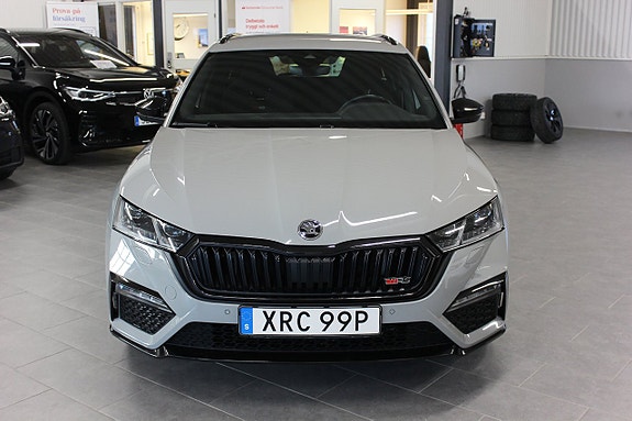 Skoda Octavia 8 of 21