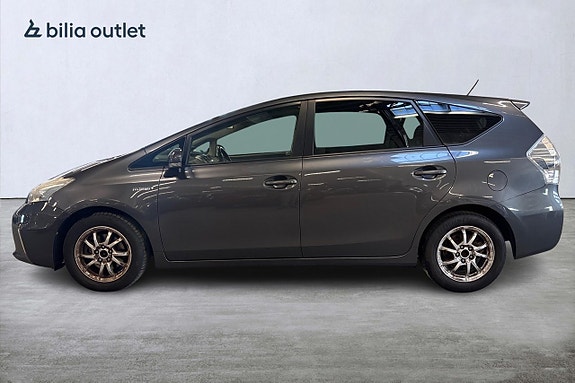 Toyota Prius+ 4 of 23