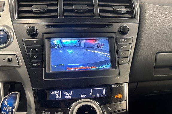 Toyota Prius+ 14 of 23
