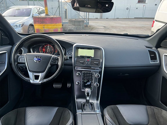 Volvo XC60 5 of 5