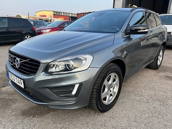Volvo XC60 3 of 5