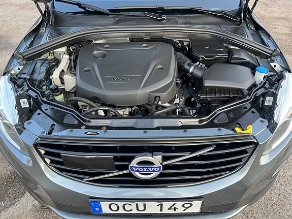 Volvo XC60 25 of 25