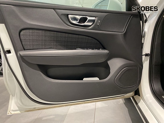 Volvo V60 14 of 15