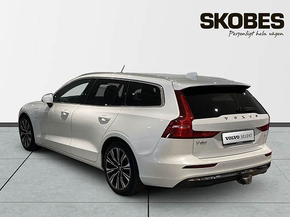 Volvo V60 4 of 15