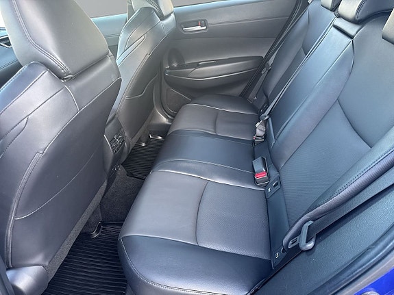 Toyota Corolla Cross 9 of 28