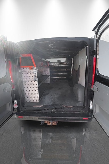 Nissan Primastar 6 of 6