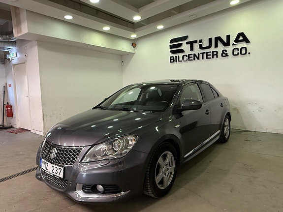 Suzuki Kizashi 4 of 5