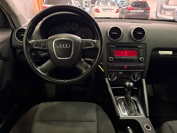 Audi A3 8 of 14