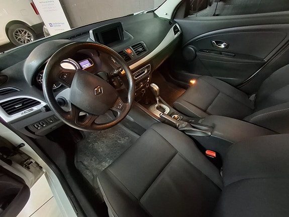 Renault Megane 3 of 5