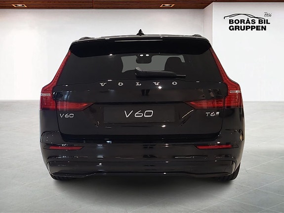 Volvo V60 7 of 15
