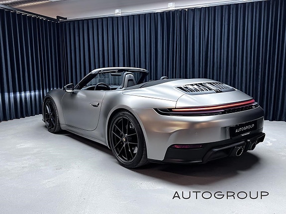 Porsche 911 Carrera GTS 5 of 5