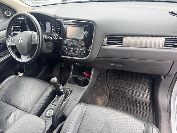 Mitsubishi Outlander 5 of 5
