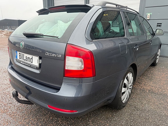Skoda Octavia 6 of 11