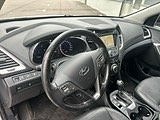 Hyundai Santa Fe 8 of 13