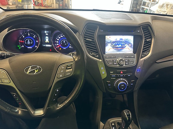 Hyundai Santa Fe 6 of 13