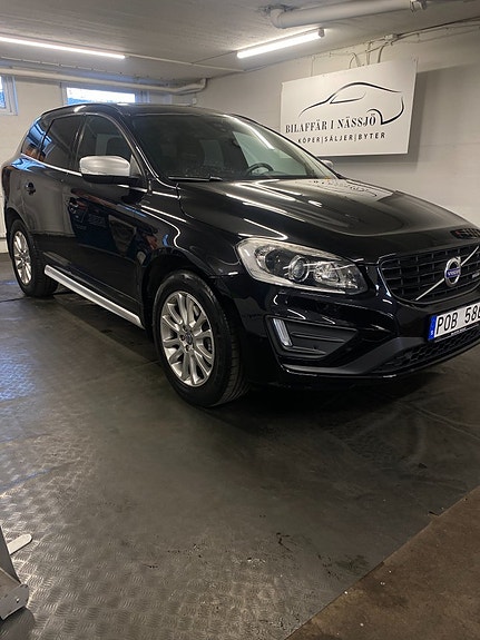 Volvo XC60 2 of 27