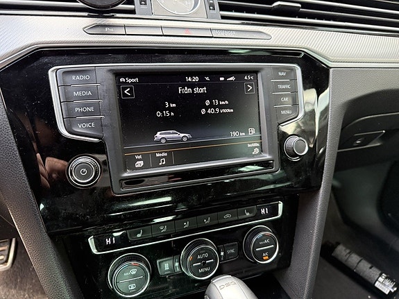 Volkswagen Passat 8 of 9