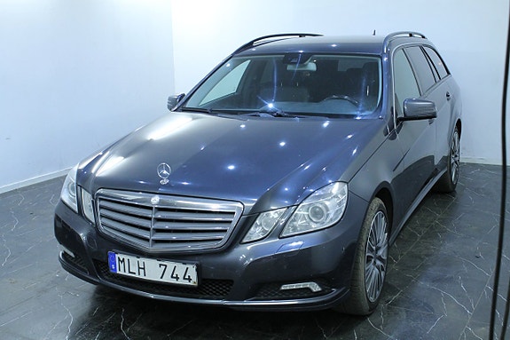 Mercedes-Benz E250 2 of 5