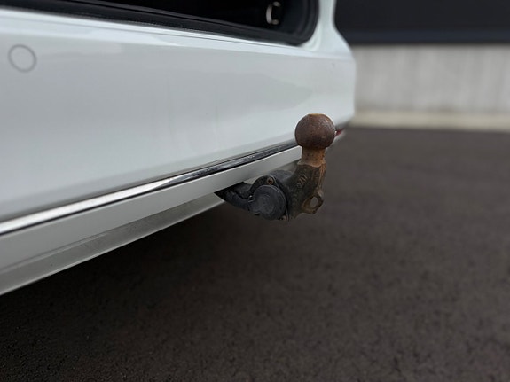 Volkswagen Passat 10 of 18