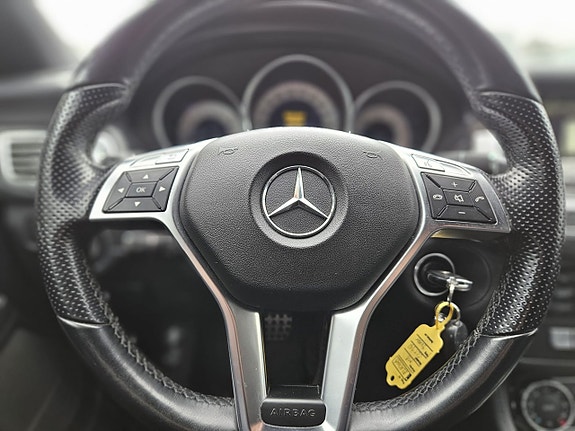 Mercedes-Benz CLS350 14 of 24
