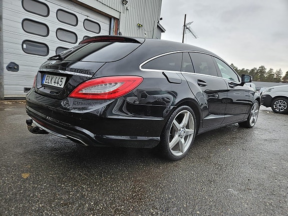 Mercedes-Benz CLS350 6 of 24
