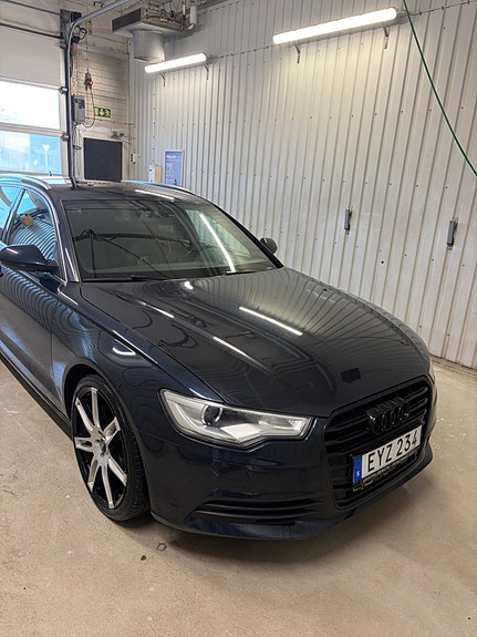 Audi A6 2 of 5