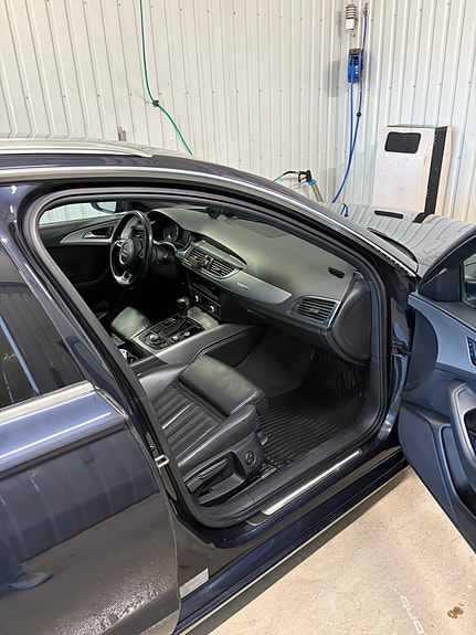 Audi A6 7 of 7