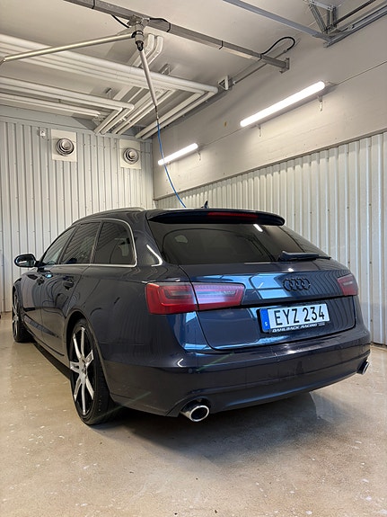 Audi A6 6 of 7