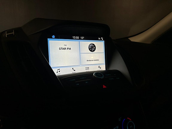Ford Kuga 15 of 19