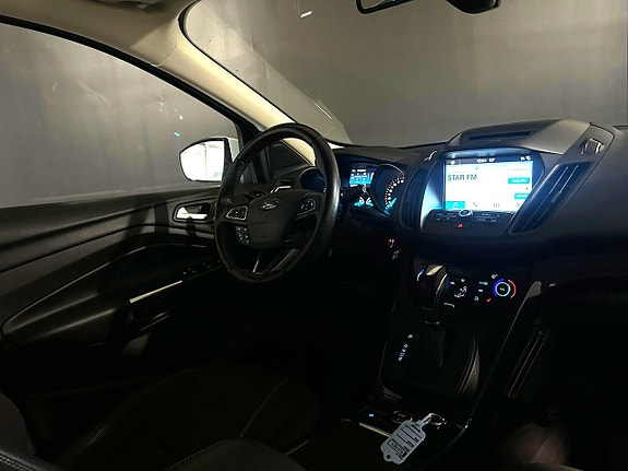 Ford Kuga 11 of 19