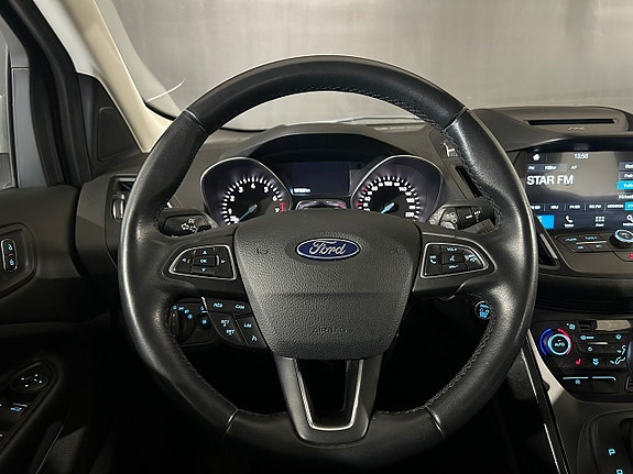 Ford Kuga 10 of 19