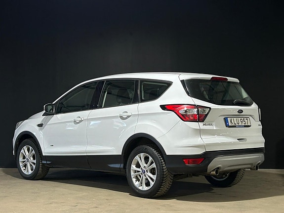 Ford Kuga 5 of 5