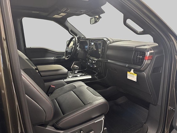 Ford F-150 8 of 17