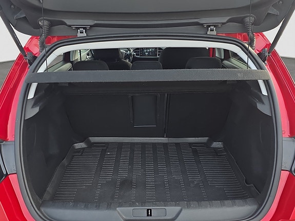 Peugeot 308 13 of 18